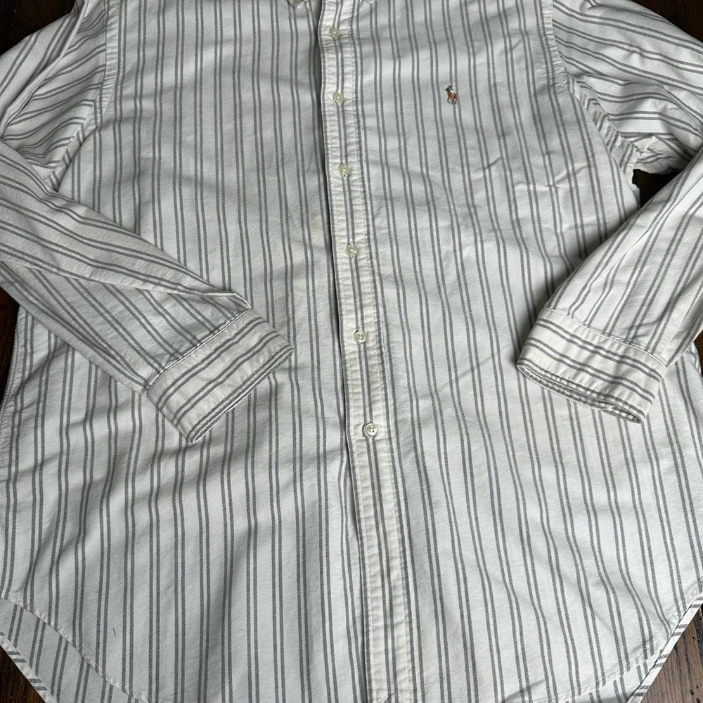 Polo by Ralph Lauren White and Gray Casual Button Down‎ Shirt - Picture 2 of 6